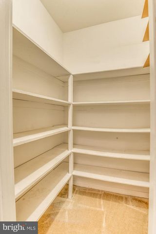 3863 PERSIMMON CIR, Fairfax, VA 22031