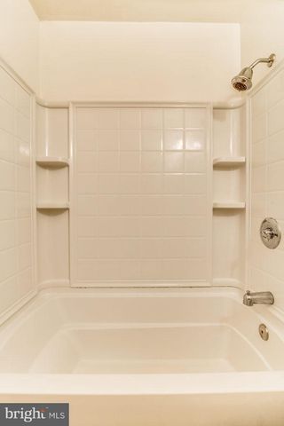 3863 PERSIMMON CIR, Fairfax, VA 22031