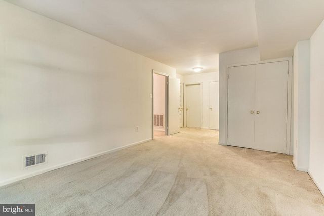 3863 PERSIMMON CIR, Fairfax, VA 22031