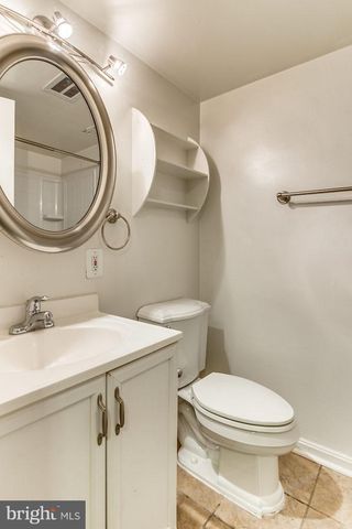 3863 PERSIMMON CIR, Fairfax, VA 22031