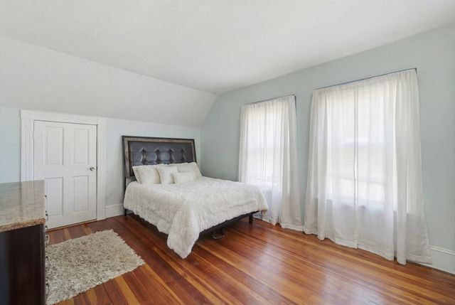 185 Dover St, Brockton, MA 02301