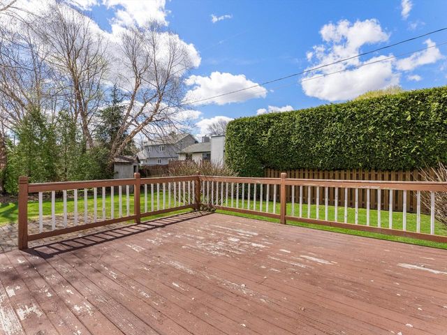 4721 W Whitetail COURT, Manitowoc, WI 54220