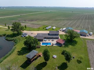 3473 270TH Street, De Witt, IA 52742