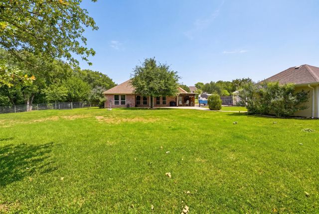 224 Hidden Creek Loop, Weatherford, TX 76085