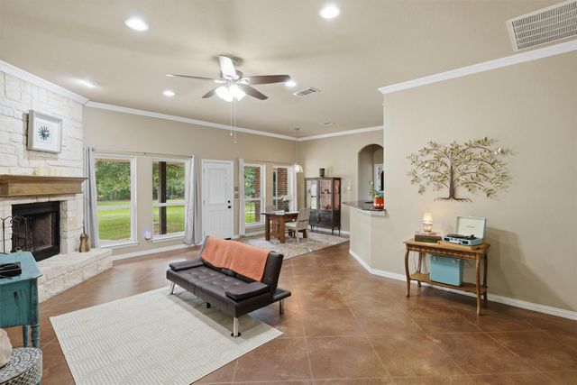 224 Hidden Creek Loop, Weatherford, TX 76085