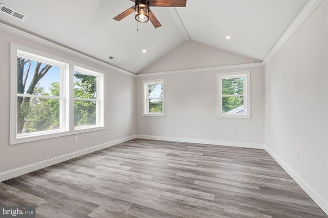 433 WALNUT AVE, Feasterville Trevose, PA 19053