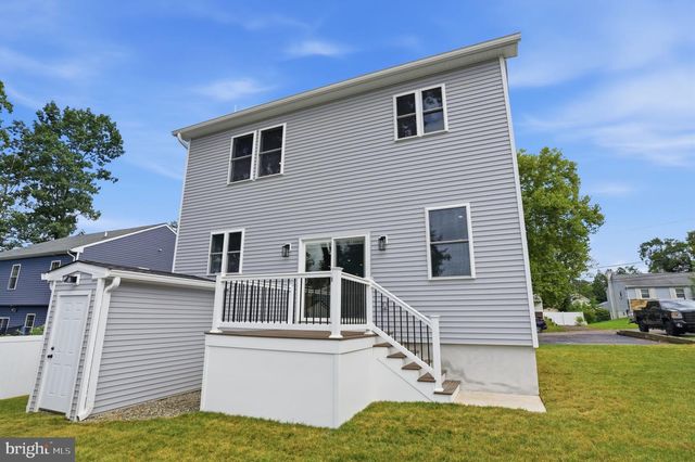 433 WALNUT AVE, Feasterville Trevose, PA 19053