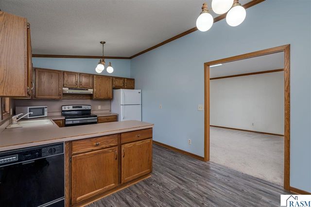 109 Cameo Lane, Mankato, MN 56001