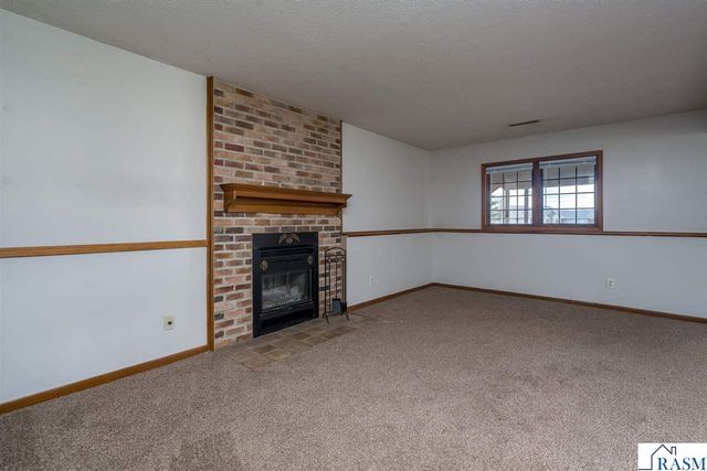 109 Cameo Lane, Mankato, MN 56001