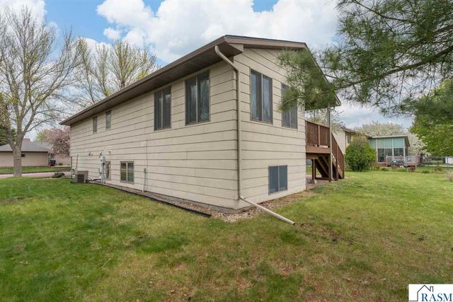 109 Cameo Lane, Mankato, MN 56001