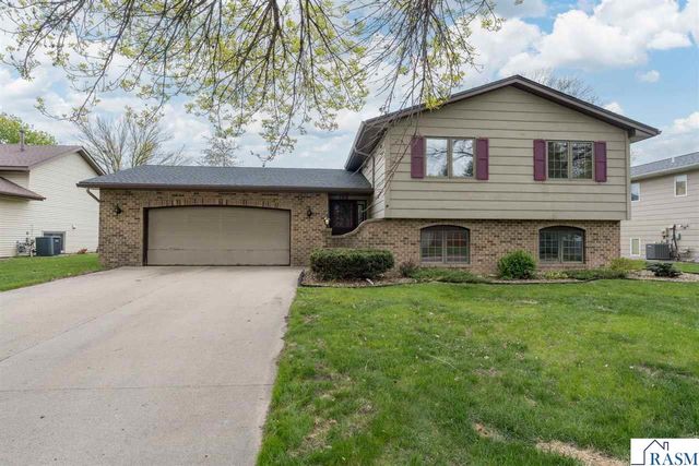 109 Cameo Lane, Mankato, MN 56001
