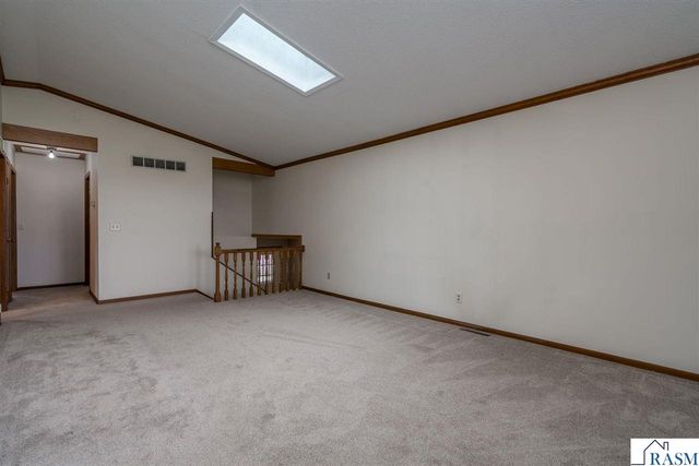 109 Cameo Lane, Mankato, MN 56001