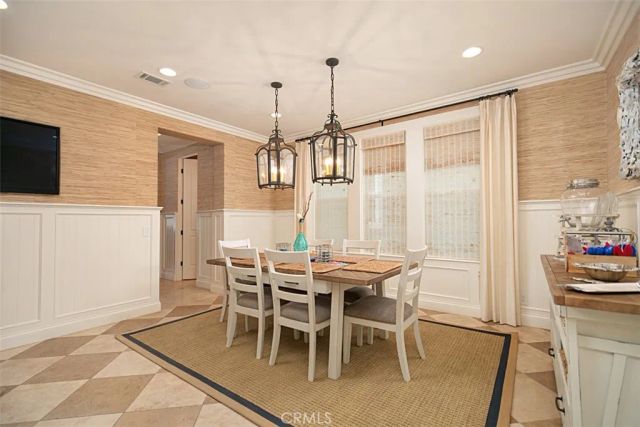 208 E Balboa Boulevard, Newport Beach, CA 92661