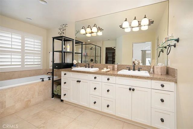 208 E Balboa Boulevard, Newport Beach, CA 92661