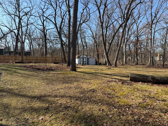 33718 N Oplaine Road, Gurnee, IL 60031