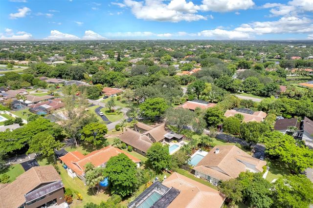 197 NW 104th Avenue, Coral Springs, FL 33071