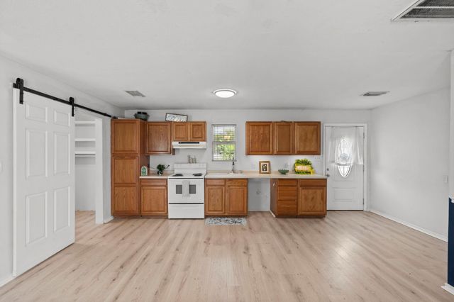 7009 Avenue R, Santa Fe, TX 77510