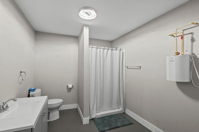 7009 Avenue R, Santa Fe, TX 77510