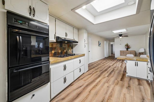 29056 Via Playa Del Rey, Murrieta, CA 92563