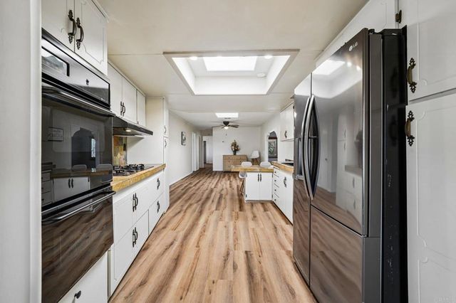 29056 Via Playa Del Rey, Murrieta, CA 92563