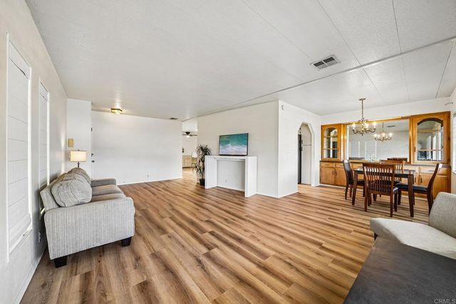 29056 Via Playa Del Rey, Murrieta, CA 92563