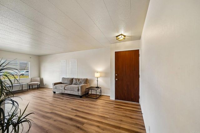 29056 Via Playa Del Rey, Murrieta, CA 92563