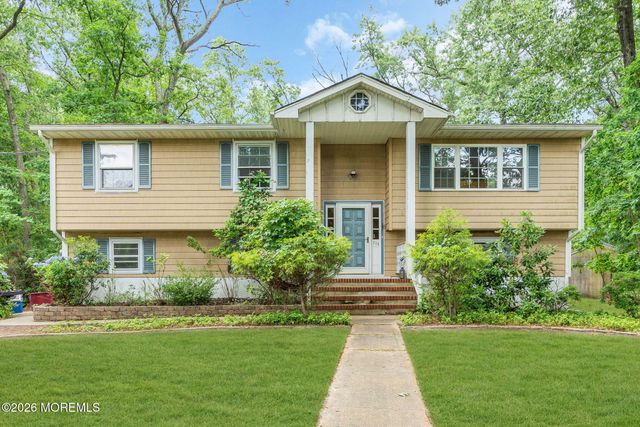 114 Locust Avenue, Howell, NJ 07731