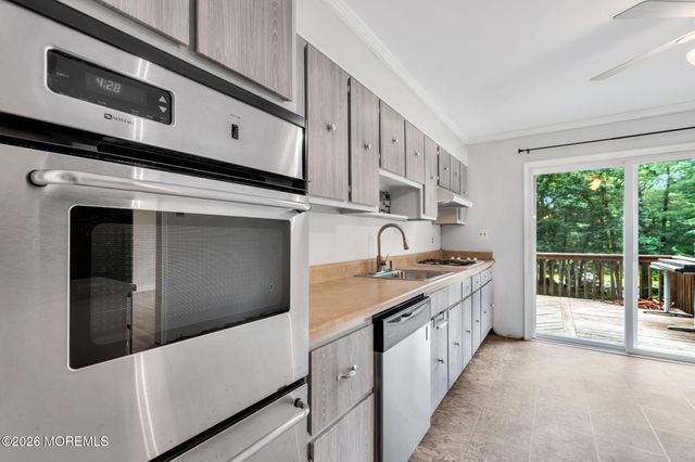 114 Locust Avenue, Howell, NJ 07731