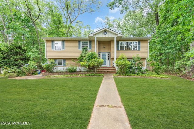 114 Locust Avenue, Howell, NJ 07731