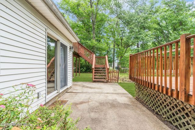 114 Locust Avenue, Howell, NJ 07731