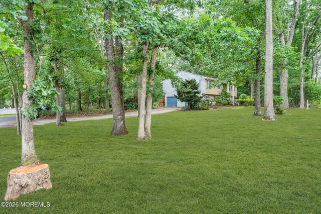 114 Locust Avenue, Howell, NJ 07731