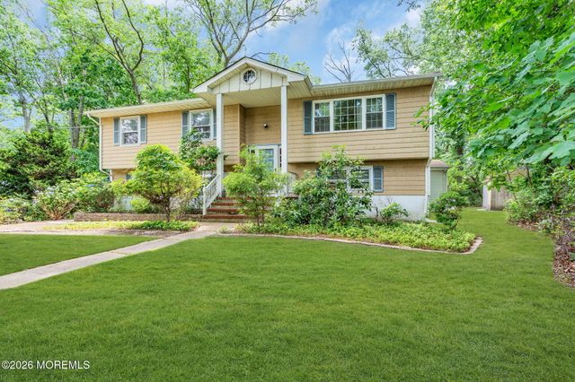 114 Locust Avenue, Howell, NJ 07731