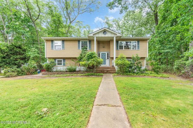 114 Locust Avenue, Howell, NJ 07731