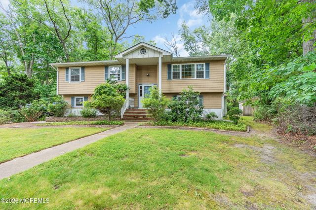 114 Locust Avenue, Howell, NJ 07731