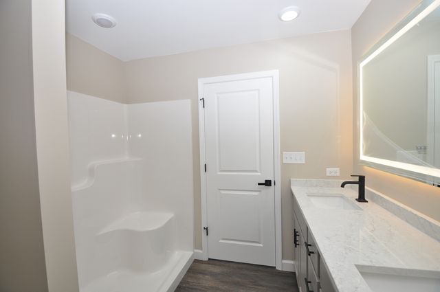 316 Buena Terrace, Antioch, IL 60002