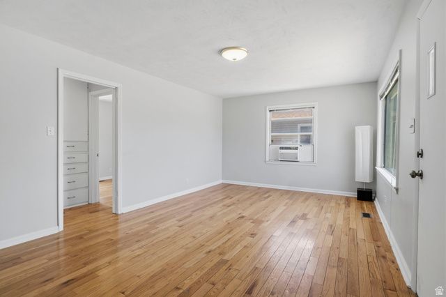 831 W MONTAGUE AVE, Salt Lake City, UT 84104