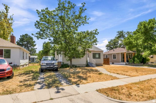 831 W MONTAGUE AVE, Salt Lake City, UT 84104