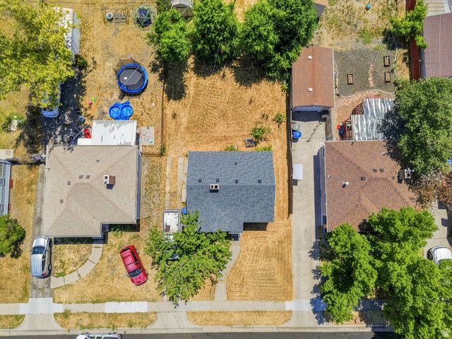 831 W MONTAGUE AVE, Salt Lake City, UT 84104