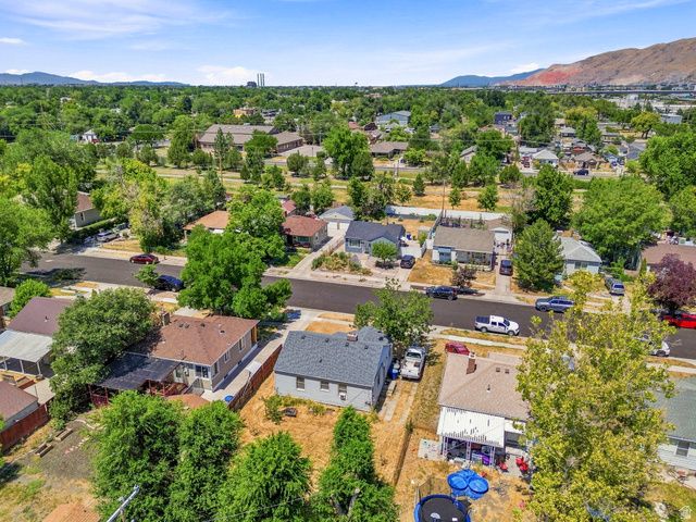 831 W MONTAGUE AVE, Salt Lake City, UT 84104