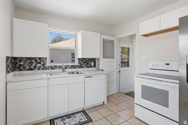 831 W MONTAGUE AVE, Salt Lake City, UT 84104