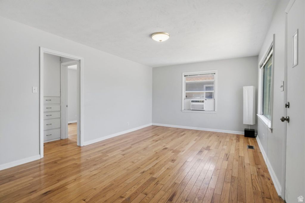 831 W MONTAGUE AVE, Salt Lake City, UT 84104 — photo 3