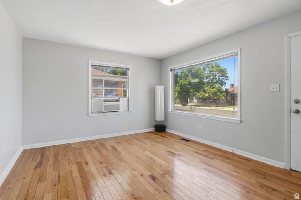 831 W MONTAGUE AVE, Salt Lake City, UT 84104 — photo 5