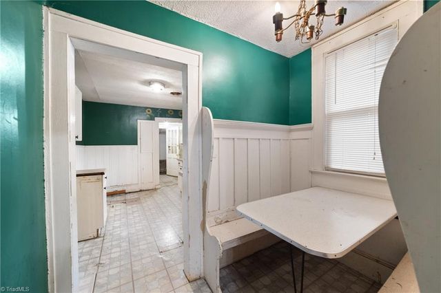 454 Lockland Avenue, Winston-salem, NC 27103