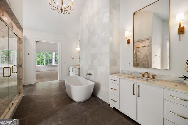 95 Blackland Road NW, Atlanta, GA 30342