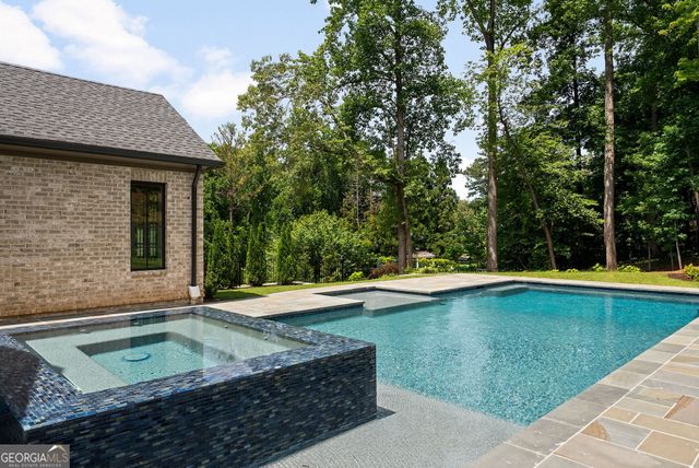 95 Blackland Road NW, Atlanta, GA 30342