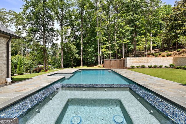 95 Blackland Road NW, Atlanta, GA 30342