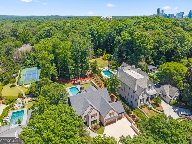 95 Blackland Road NW, Atlanta, GA 30342
