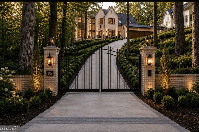 95 Blackland Road NW, Atlanta, GA 30342