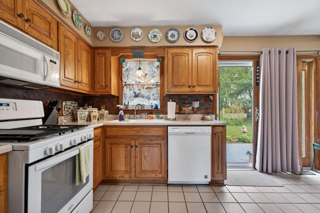 340 Independence Drive, Valparaiso, IN 46383