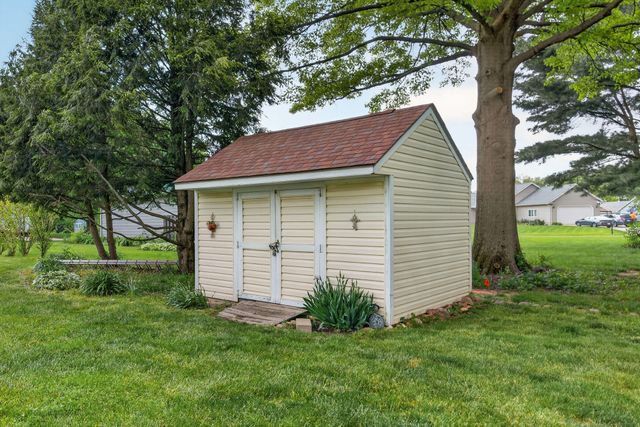 340 Independence Drive, Valparaiso, IN 46383